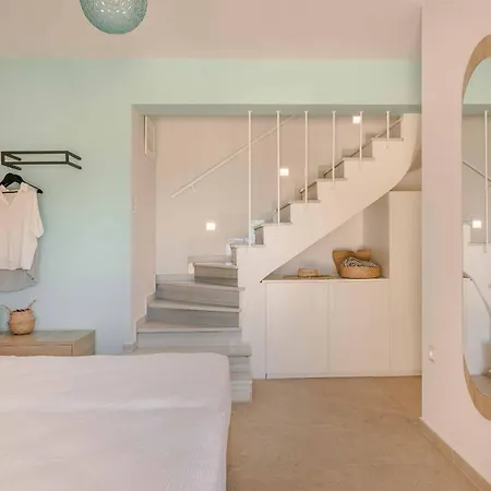 Punentes Villa *